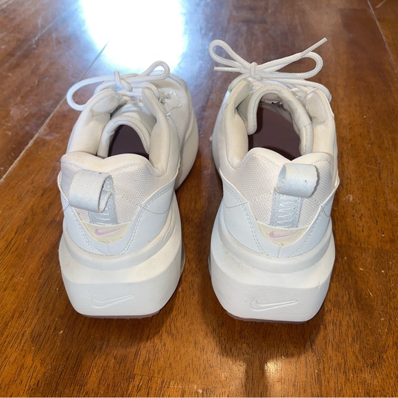 Women's Air Max Excee Sneaker - Picture 3 of 6